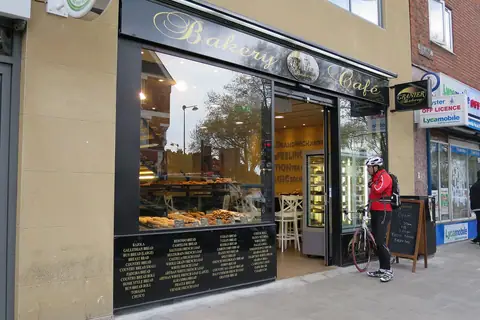 Simmons Bakers photo 2